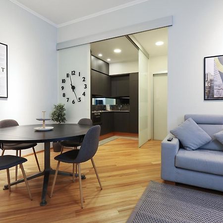 Appartamento Real Jewel In Milano Cadorna Esterno foto